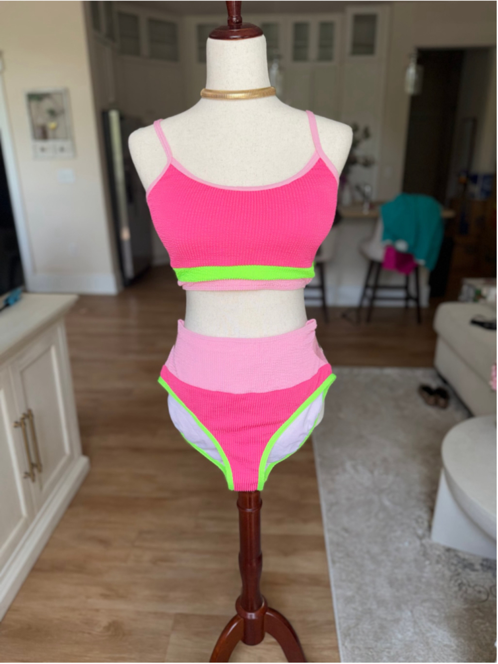 Women's Pink Lily Pink & Green Bikini Set M/L
